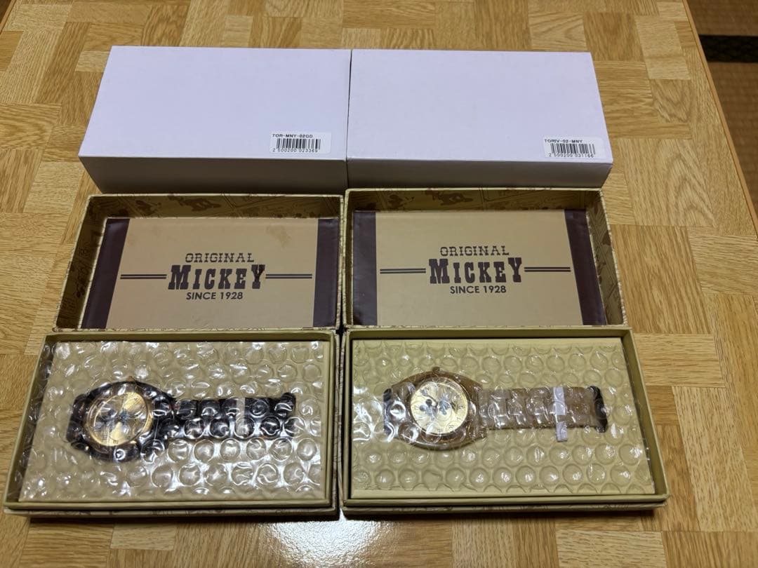 【新品電池交換済】Mickey ミニー　腕時計　ディズニー　べっこう　２本セット 実働品 電池交換済み ヴィンテージ ミニー腕時計 デッドストック