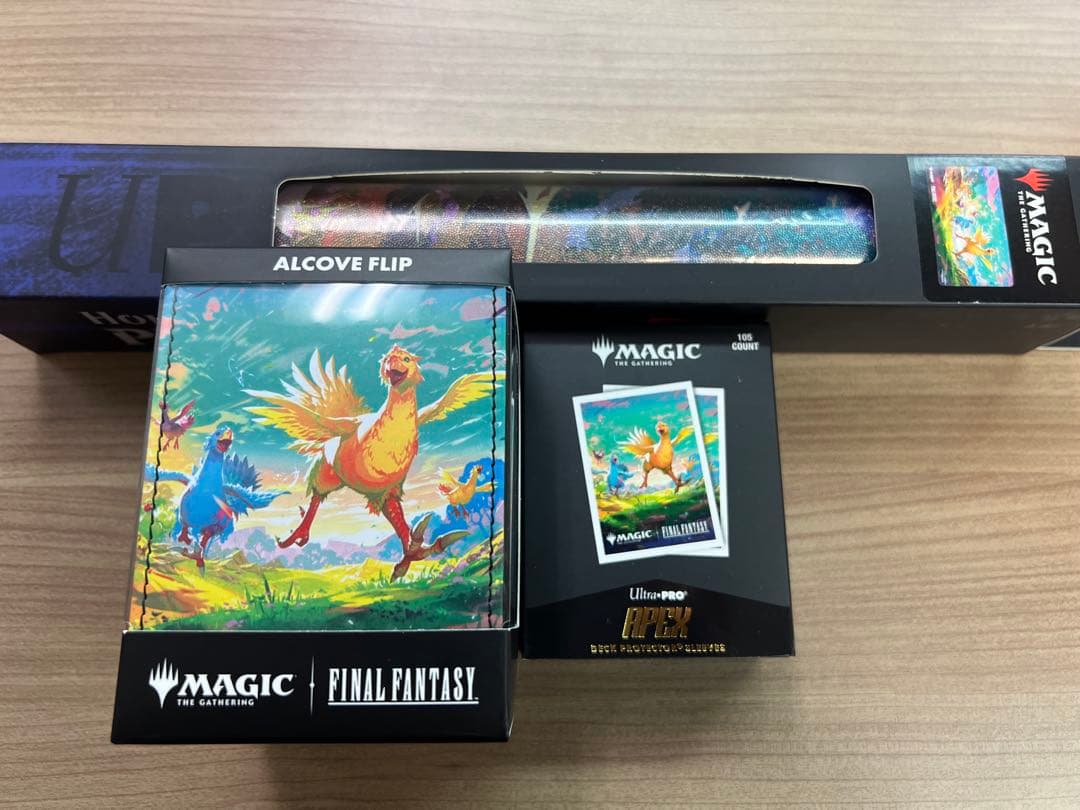MTG FF UltraPro チョコボ デッキケース&スリーブ&プレイマット - メルカリ