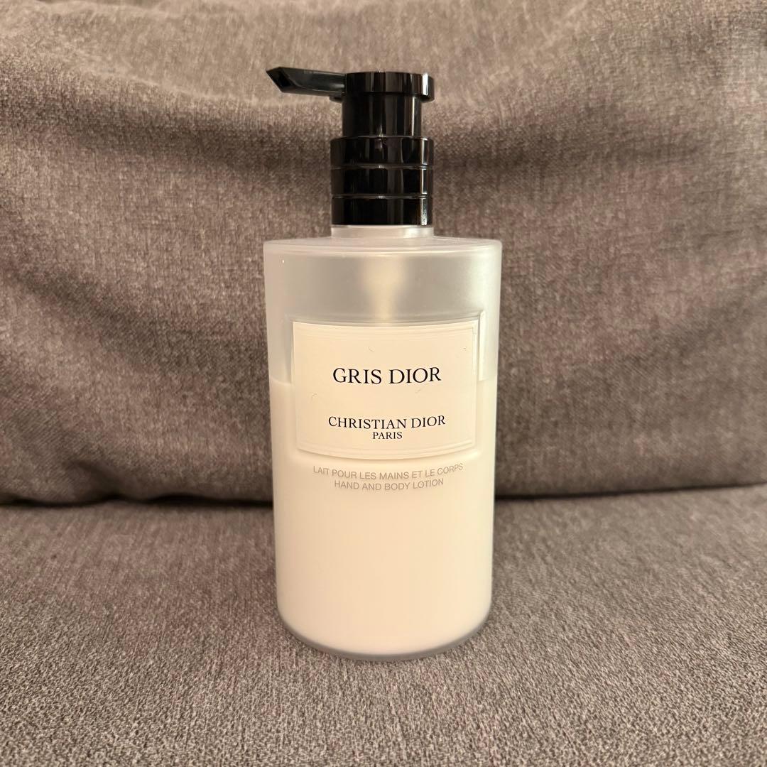 GRIS DIOR ボディローション - メルカリ