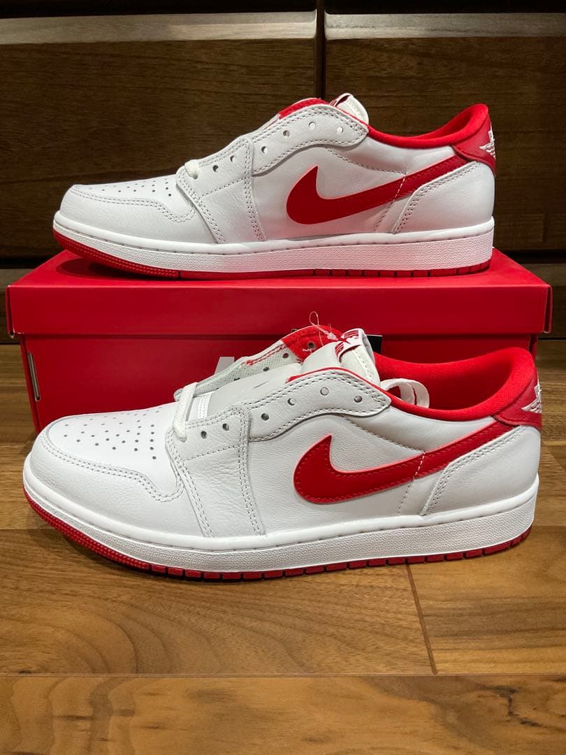 新品 AIR JORDAN 1 LOW OG 27.0cm ユニバーシティレッド