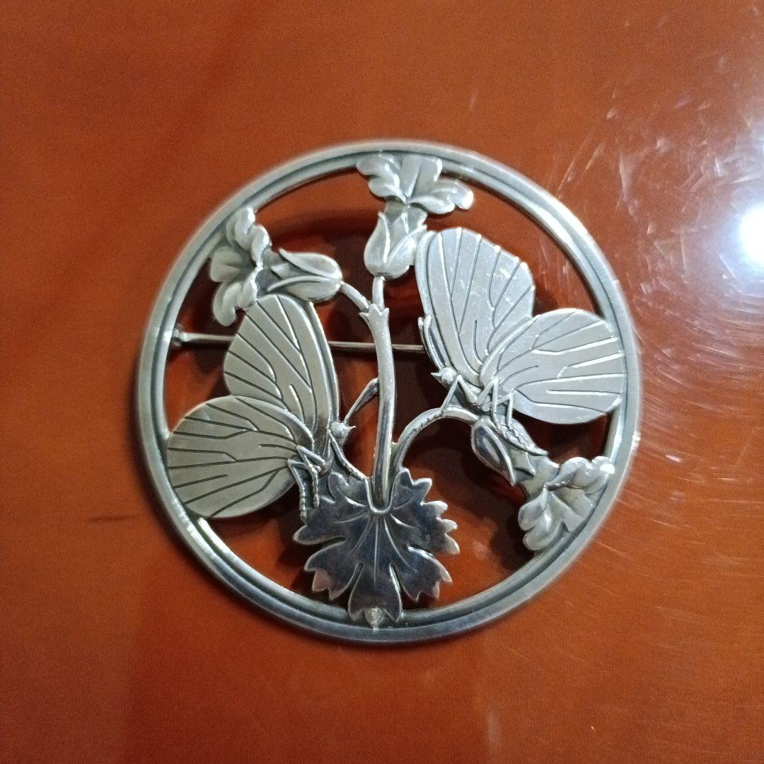 美品　大振り　ジョージジェンセン 283 ブローチ 蝶と花 アーノマリノウスキー 美品 大振り ジョージジェンセン 283 ブローチ 蝶と花 アーノマリノウ