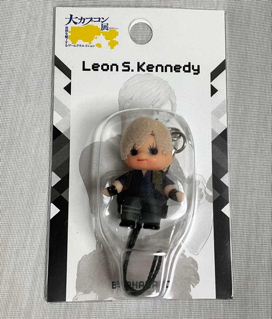 大カプコン展 コスチュームキューピー レオン バイオハザード - メルカリ