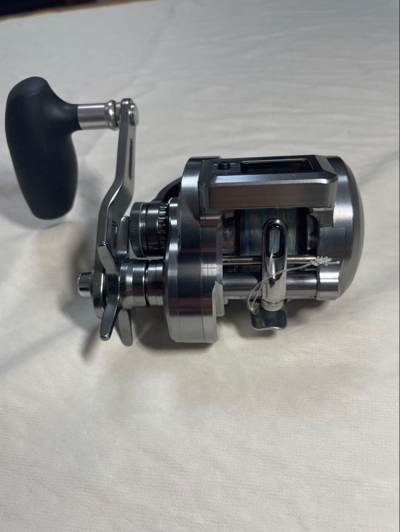 24オシアコンクエストCT300HG ドラグ力7.5k - メルカリ