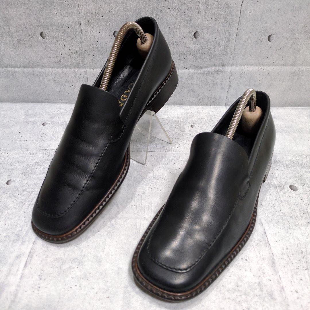 美品 PRADA プラダ スクエアトゥ ローファー スリッポン レザー 黒 24