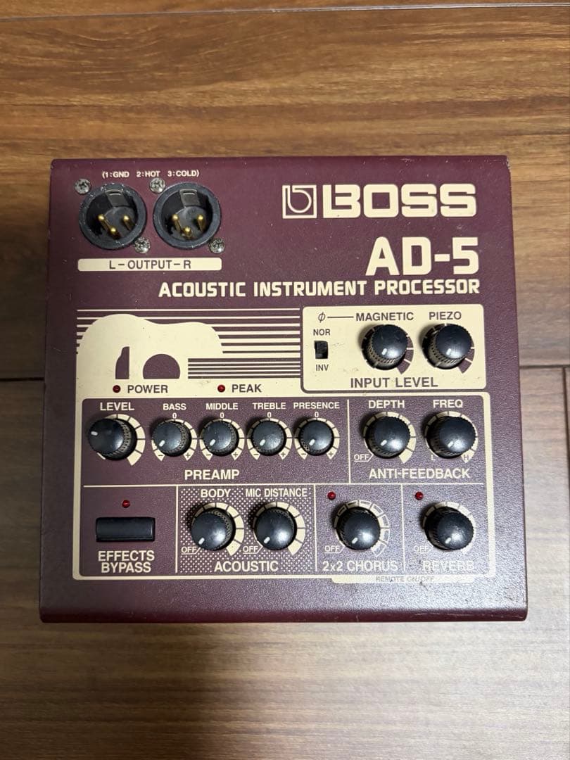 BOSS AD-5 アコースティックギタープロセッサー プリアンプ/DI ギターでハッピー！: プリアンプ BOSS AD-5
