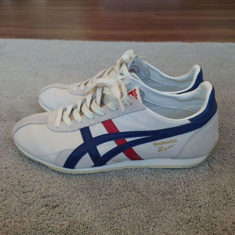 ほぼ新品！】オニツカタイガー ランスパーク - メルカリ