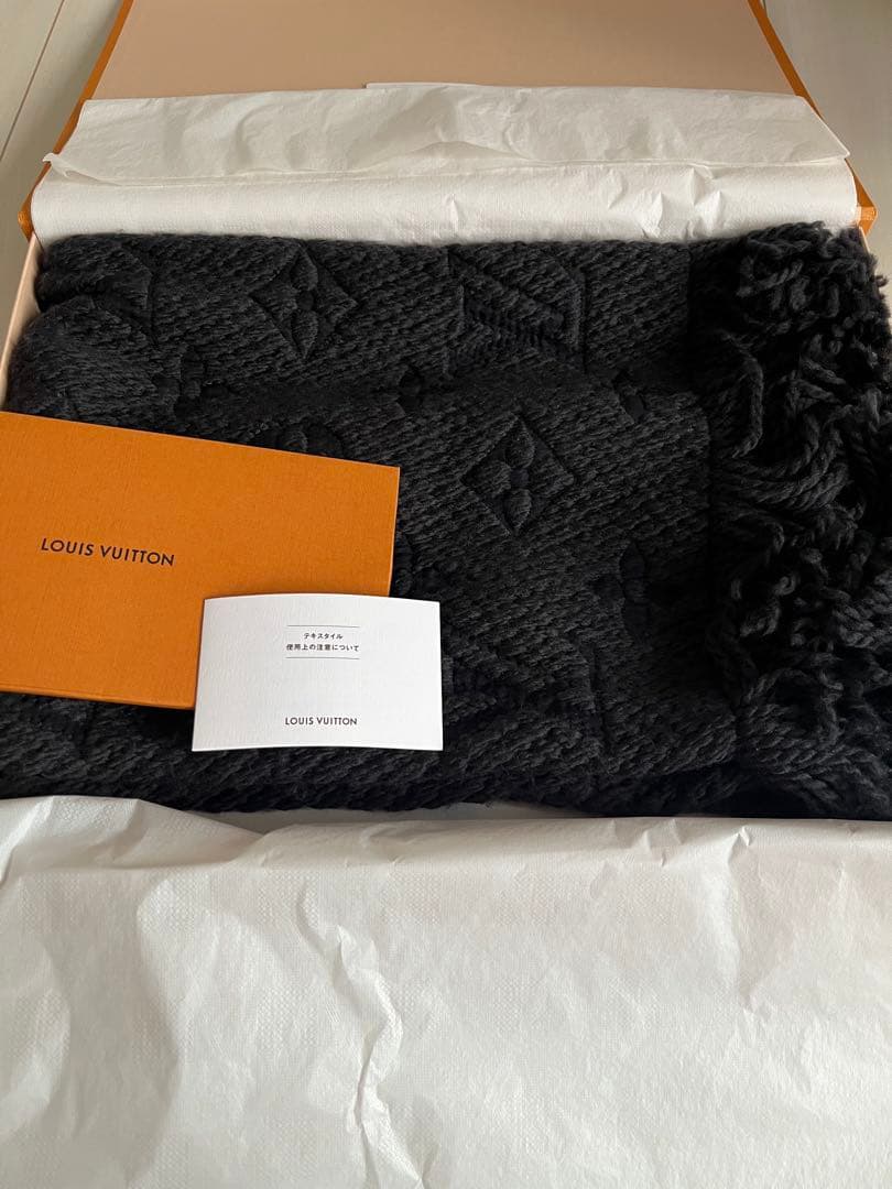 【値下げ可】LOUIS VUITTON ブラック マフラー 楽天市場】【新品同様】LOUIS VUITTON ルイヴィトン マフラー・LV