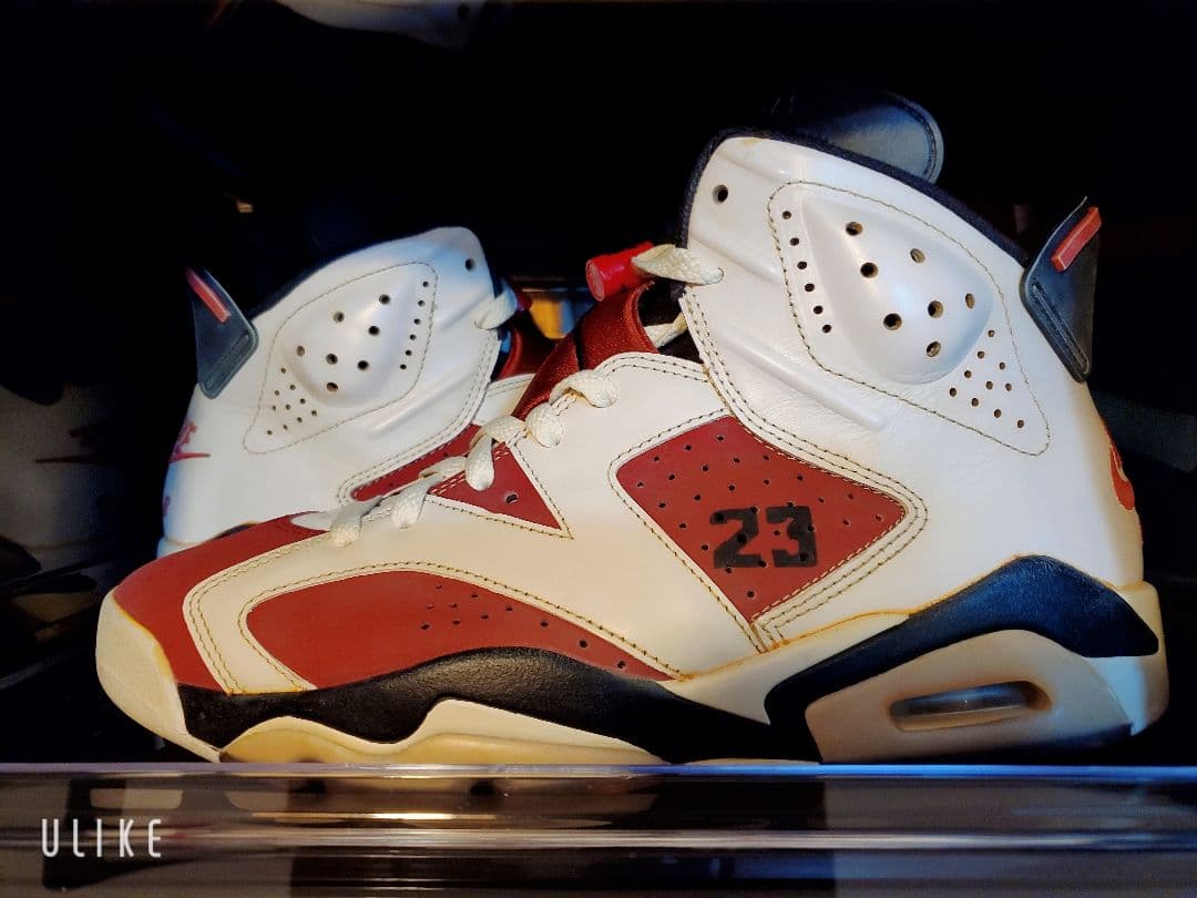 ナイキ エアジョーダン6 