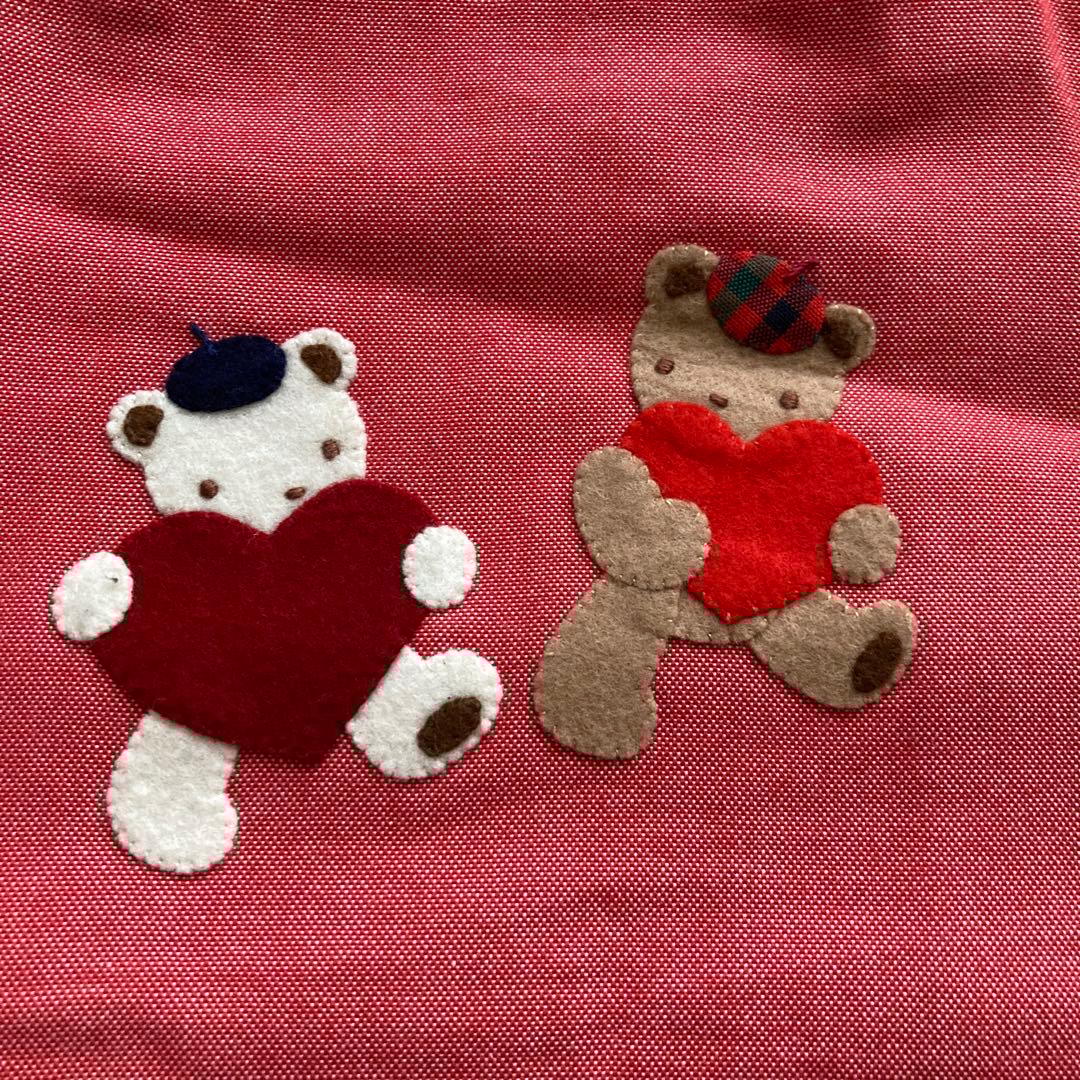 ファミリア マチ付 ミニ デニムバッグ 手刺繍 赤 クマ ハート - メルカリ