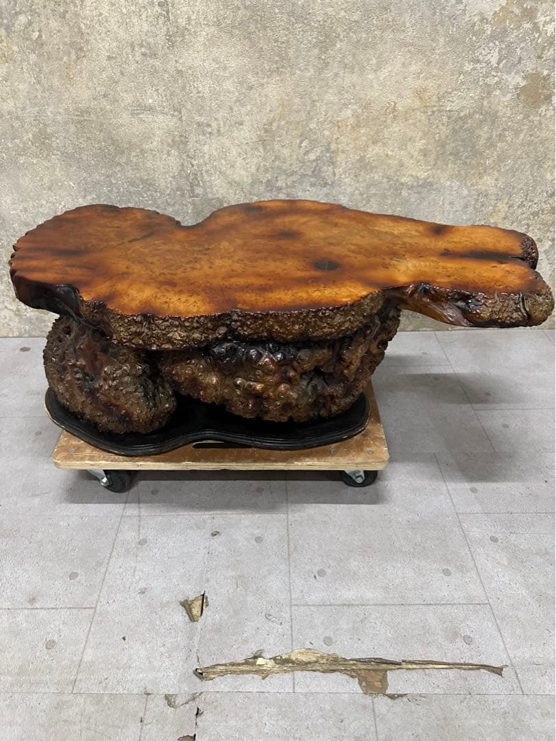 天然木 瘤 コブ 一枚板テーブル アンティーク ヴィンテージ インテリア 楡コブ一枚板テーブルほかを納品 | 一枚板ショールーム”ウッドランド