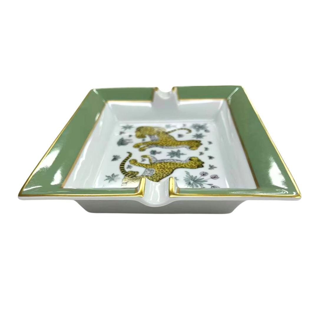 【未使用】HERMES 灰皿　アッシュトレイ　レオパード　豹 楽天市場】HERMES エルメス アッシュトレイ 灰皿 ヒョウ 豹 陶器