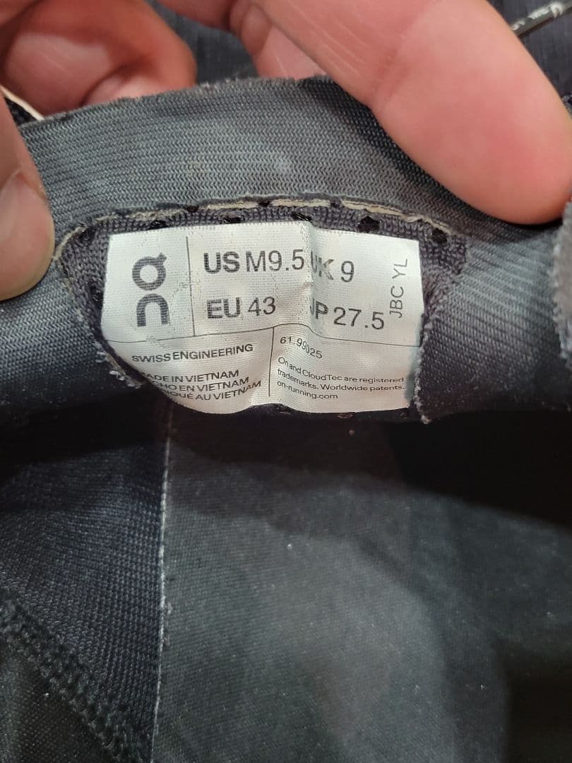 On クラウドモンスター ブラック 27.5cm　オン　箱あり　★美品★