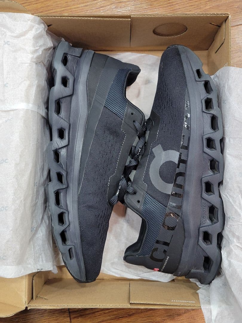 On クラウドモンスター ブラック 27.5cm　オン　箱あり　★美品★