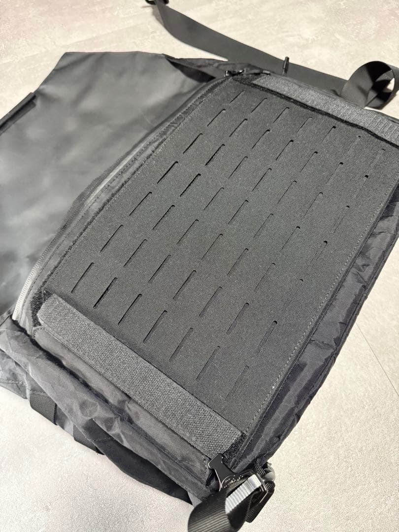 Foxbat Dynamics LEG-01 X-PAC メッセンジャー - メルカリ