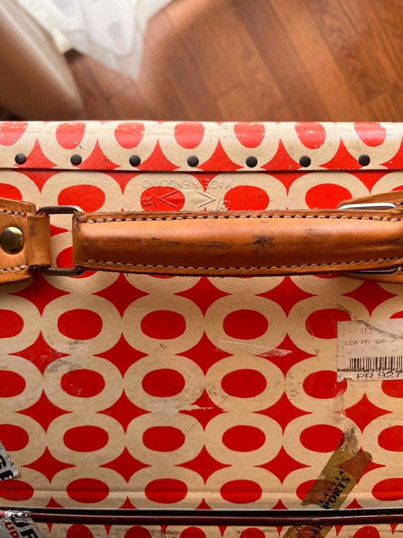 グローブトロッター x イーリーキシモト XL 2輪スーツケース - メルカリ