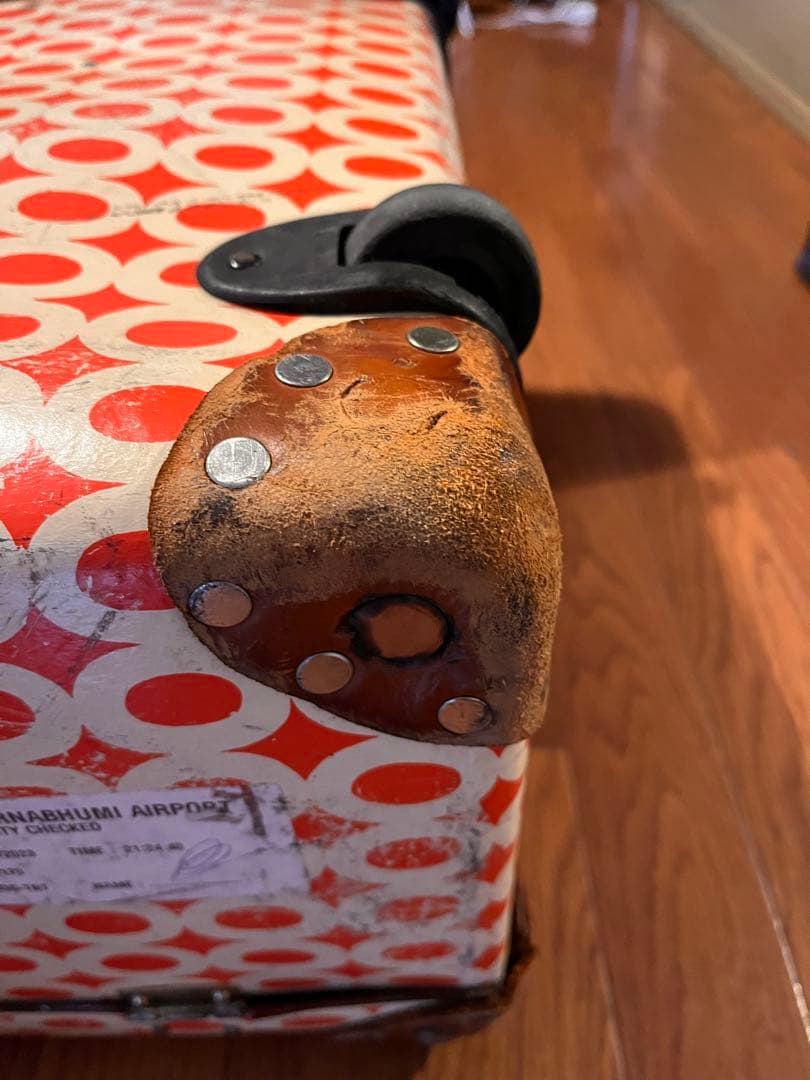 グローブトロッター x イーリーキシモト XL 2輪スーツケース - メルカリ