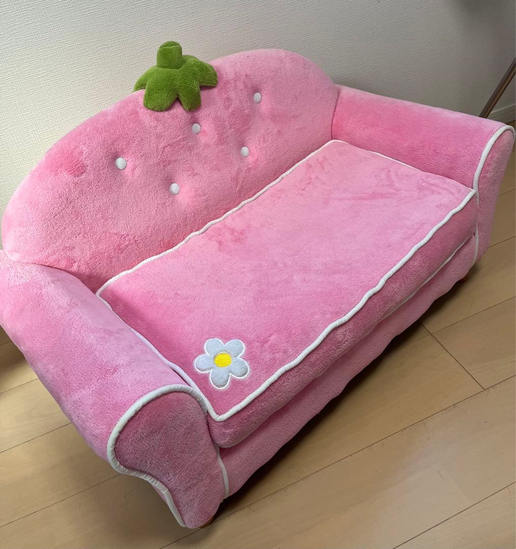 マザーガーデンいちごソファー - メルカリ