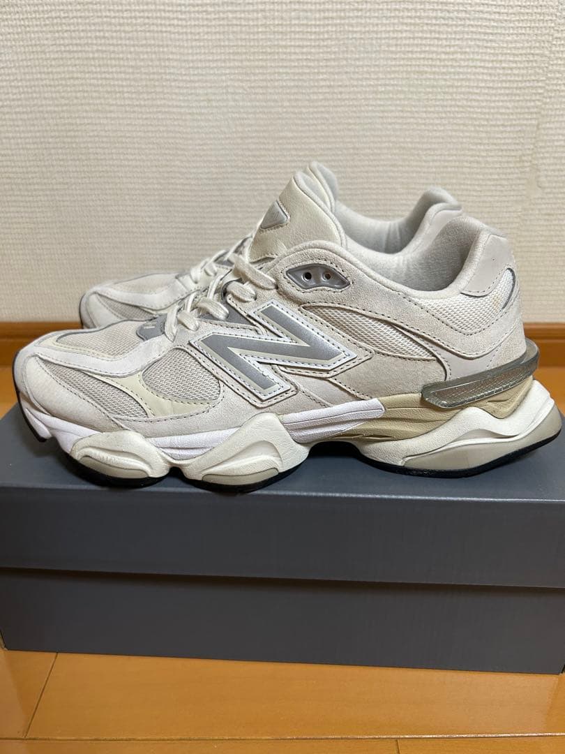 靴 New Balance U9060WHT 26.5cm