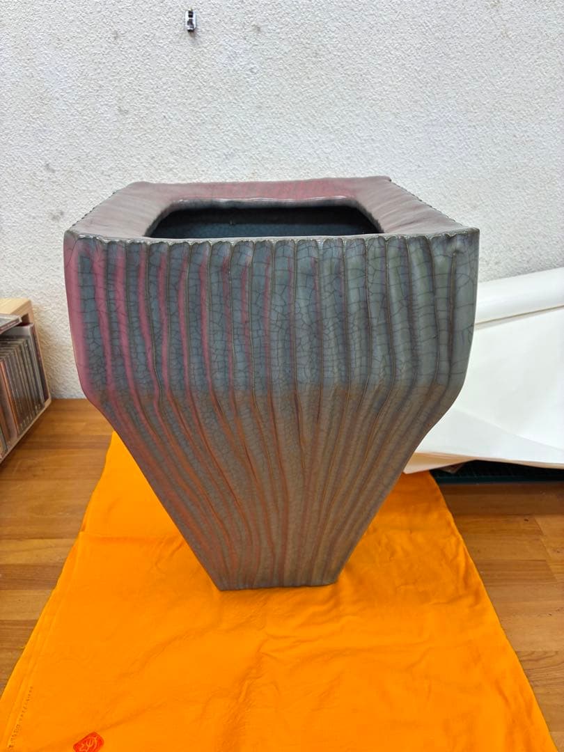 中島宏 青瓷釉彩壺 共箱・共布□本物保証□ 最上位作 人間国宝 中島宏