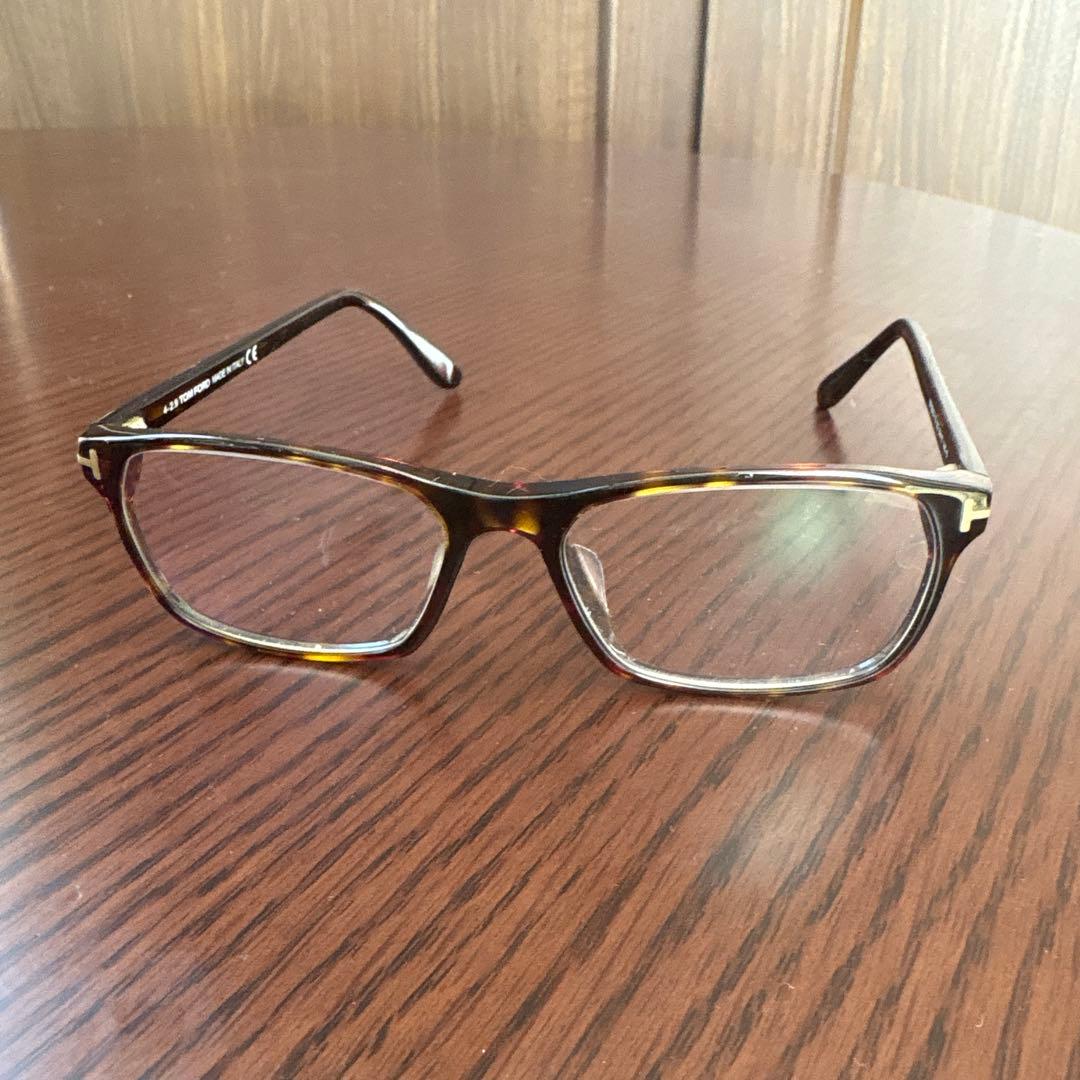 TOM FORD べっ甲柄 メガネ(度あり) TOM FORD EYEWEAR メガネ トムフォード べっ甲柄 ゴールド チタン 日本