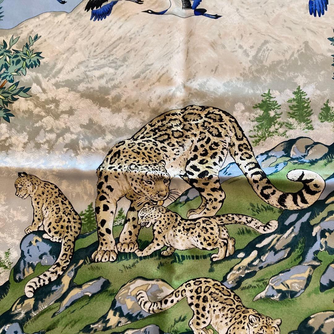 エルメスカレ90 四川 中国に帰ってしまったパンダに想いを馳せて