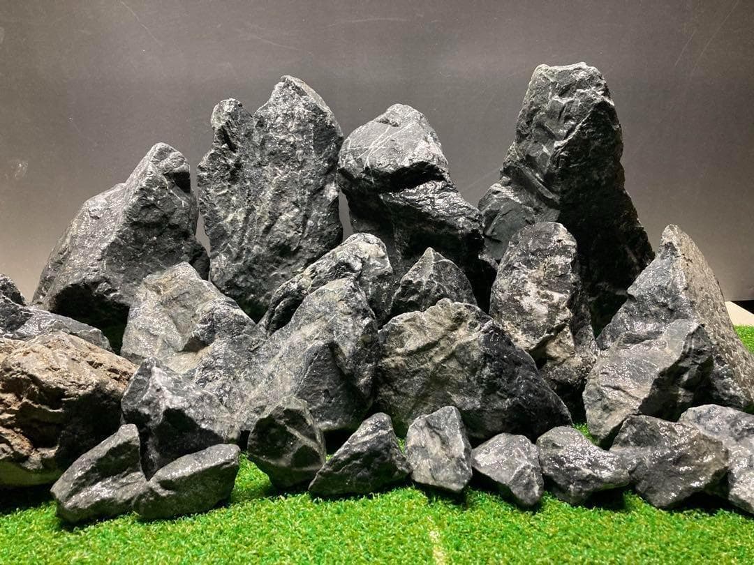 1[新品 親石付]清流石20キロ☆水槽 レイアウト 青龍石 龍王石 石組 万