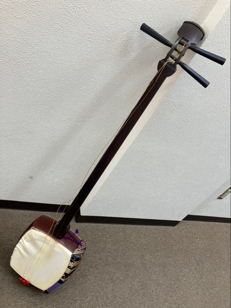 三味線 紅木製 太棹タイプ アンティーク 津軽三味線 紅木 太棹 正寸 - メルカリ