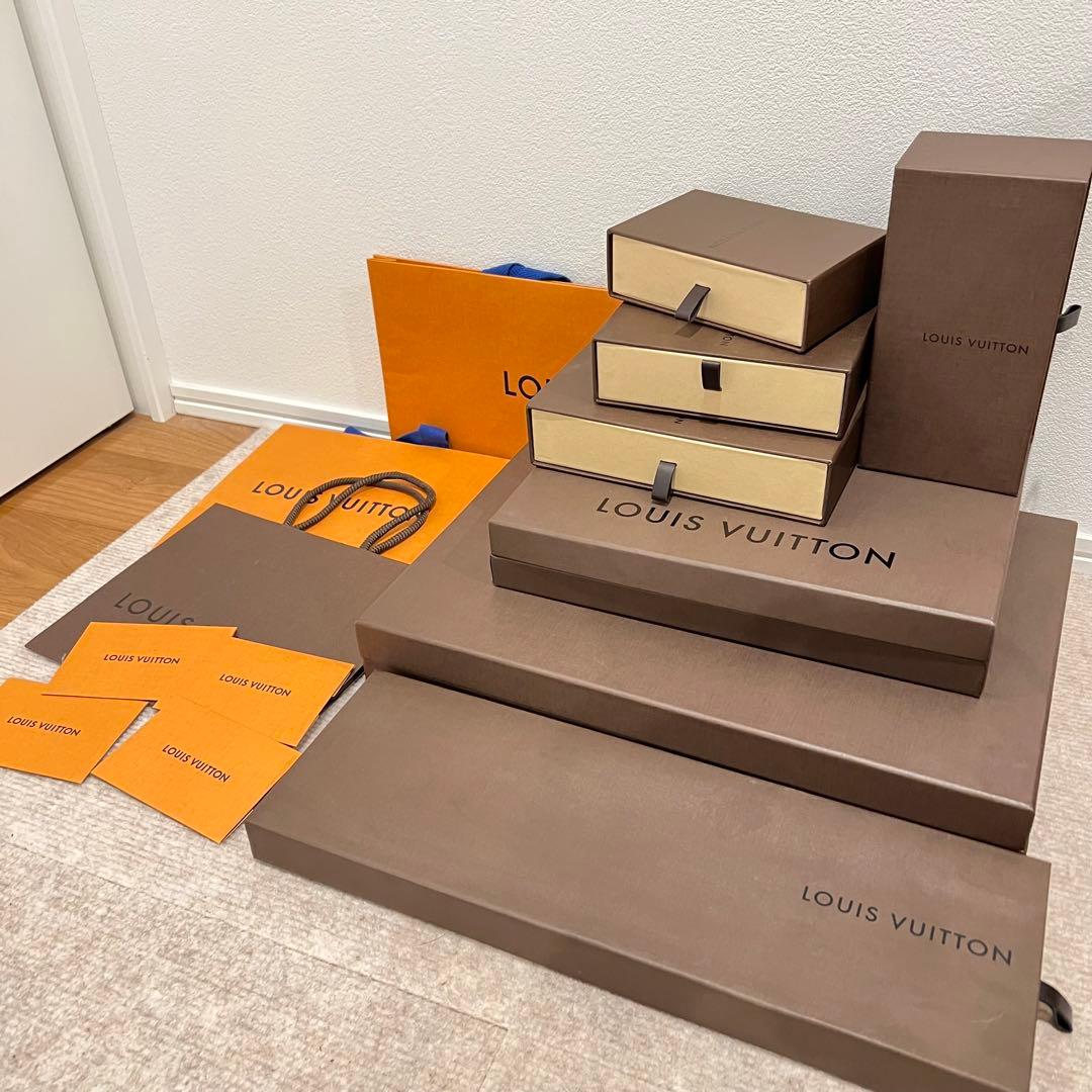 美品⭐︎ ルイヴィトン 服 長財布 携帯ケース 小物 空箱 保存袋 まとめ