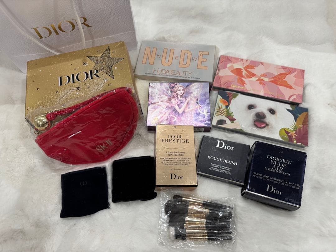 化粧品１２点まとめ売り！ディオール、シャネルその他コスメなど【新品ポーチ付き❣️】 6月発売の夏コスメまとめ】シャネル、ディオール……人気18ブランド一気