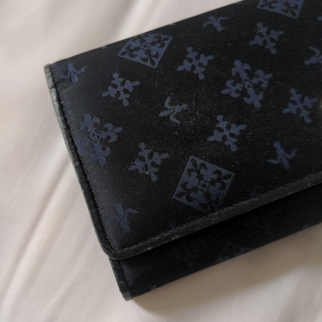 5回使用！即日発送！】○○russet○○長財布○モノグラム柄×ネイビー色