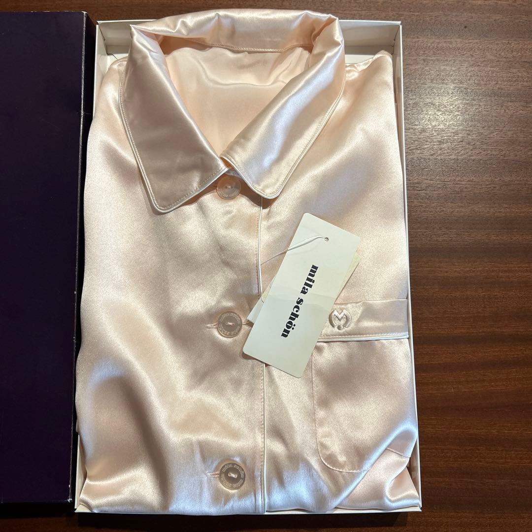 ト*ロ様 【新品】ミラショーン シルクパジャマ&リバティパジャマ