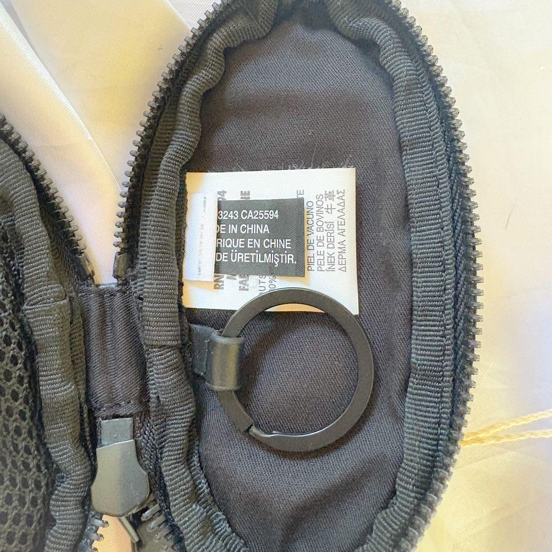 新品 希少【DIESEL】レザー ロゴ ジップアラウンド キーホルダー ブラック