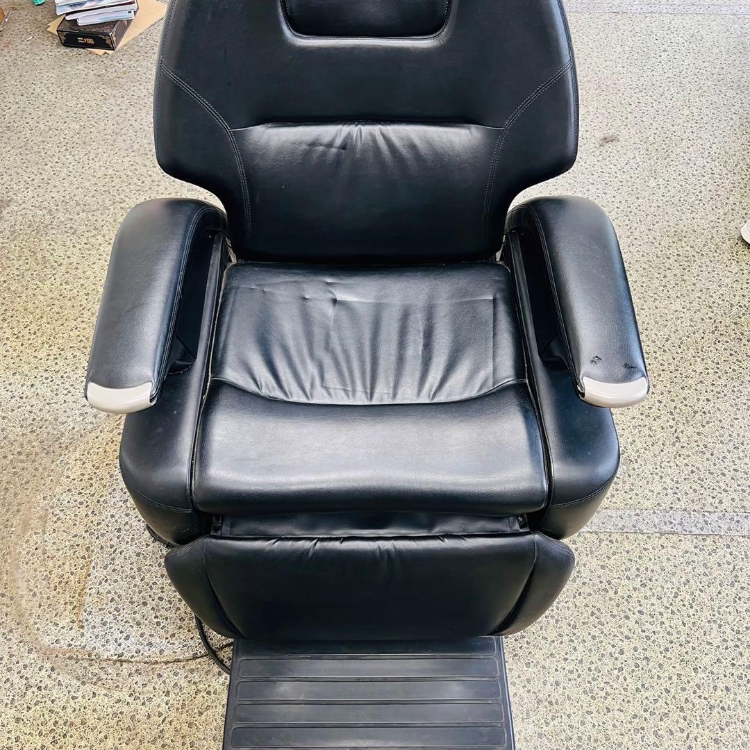 電動理容椅子 タカラベルモント レガロ - メルカリ