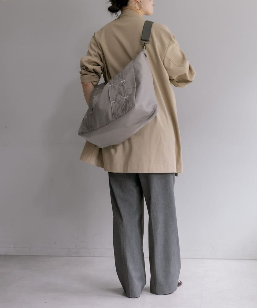 ear PAPILLONNER ライトビッグトートバッグ - メルカリ