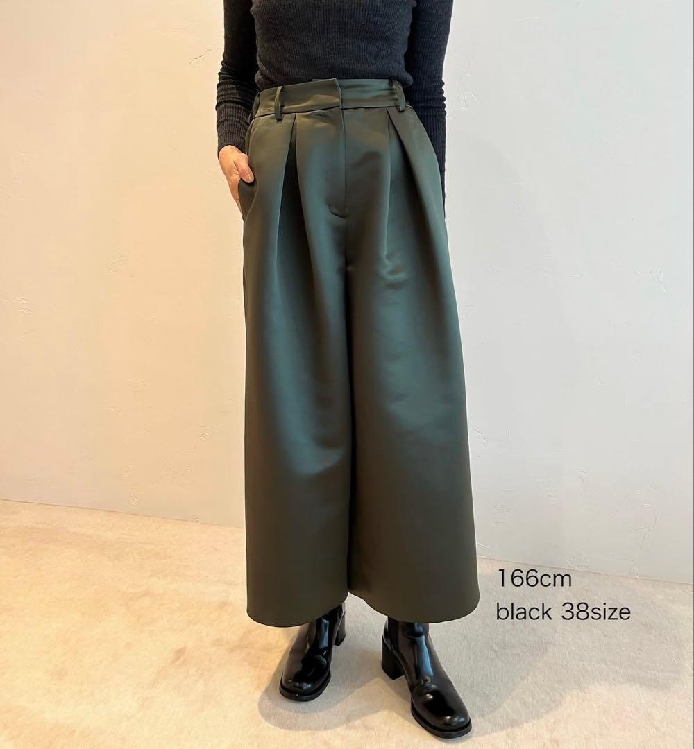 Heveへイヴサテンフレアガウチョパンツolive38 中古・古着通販】Heve (ヘイヴ) サテンガウチョパンツ ピンク サイズ