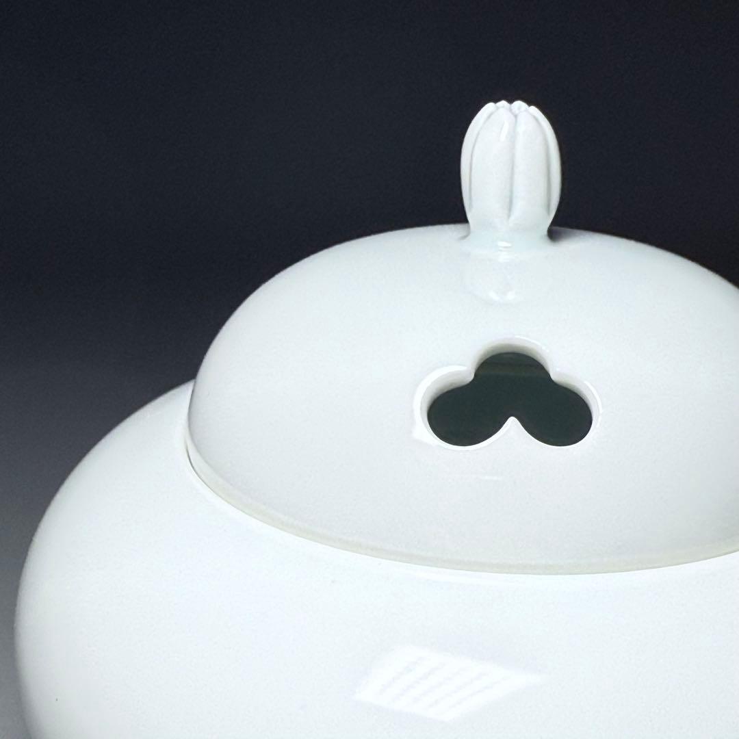 人間国宝 井上萬二 本人作 白磁香炉〈大〉 共箱 栞 共布 『萬二作』 未