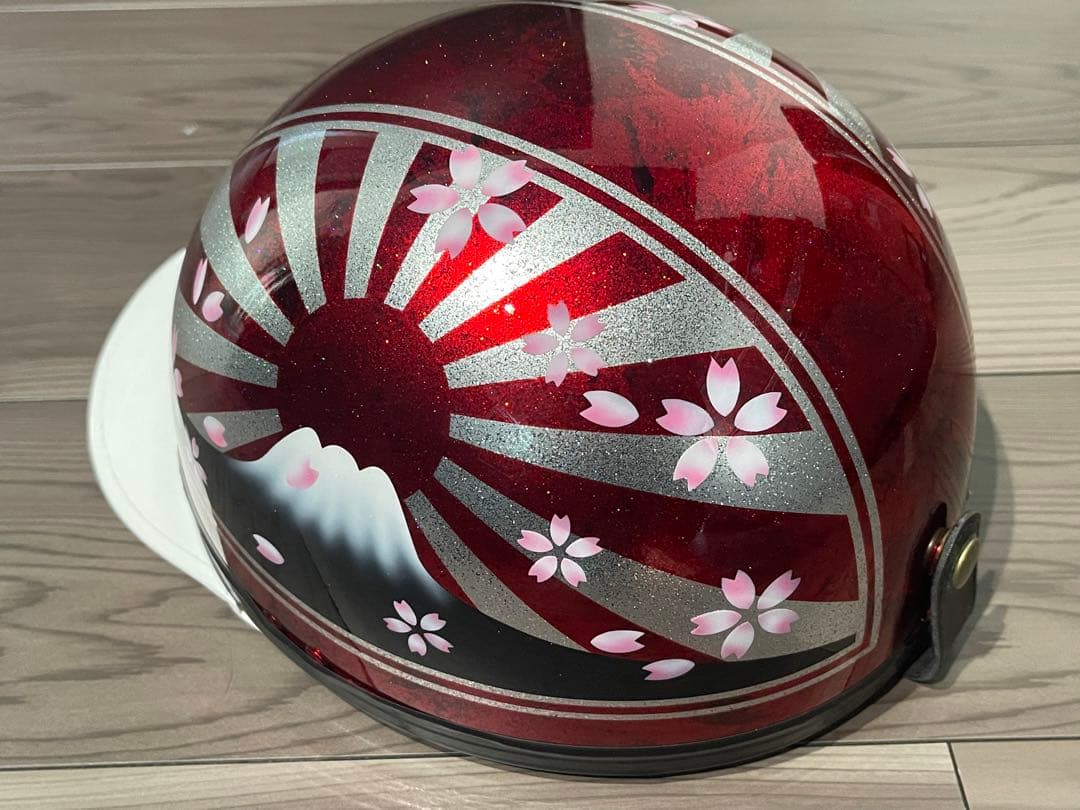 レッドラメ 富士日章 コルク半 ヘルメット 桜 暴走族 旧車會 七色ラメ 富士日章 コルク半 ヘルメット 旧車會 暴走族の通販 by paint