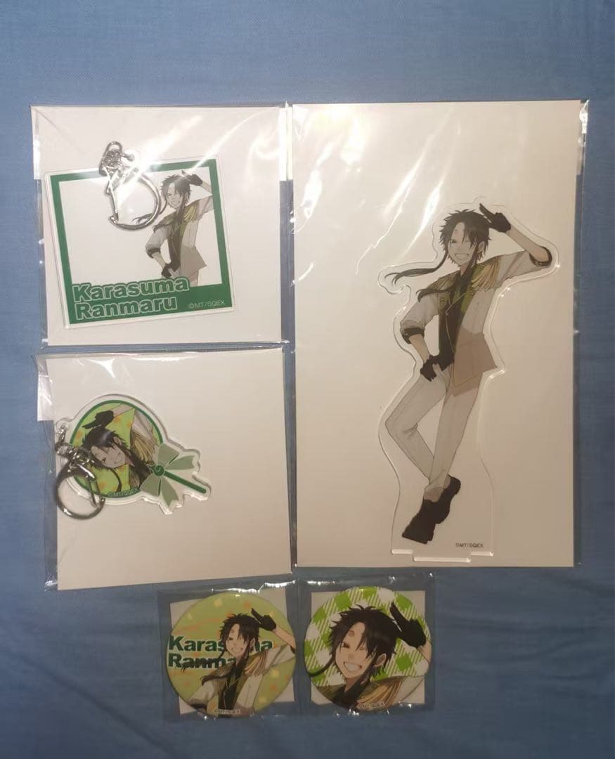 妖怪学校の先生はじめました！くじメイト アクスタ 缶バッジ 烏丸蘭丸 隊長 妖怪学校の先生はじめました！」くじメイト発売決定！！｜メディコス