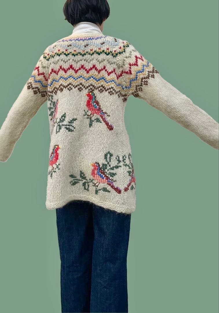 70s ユーロ ヴィンテージ クリーム色 ニット 古着 鳥刺繍 手編み 民族