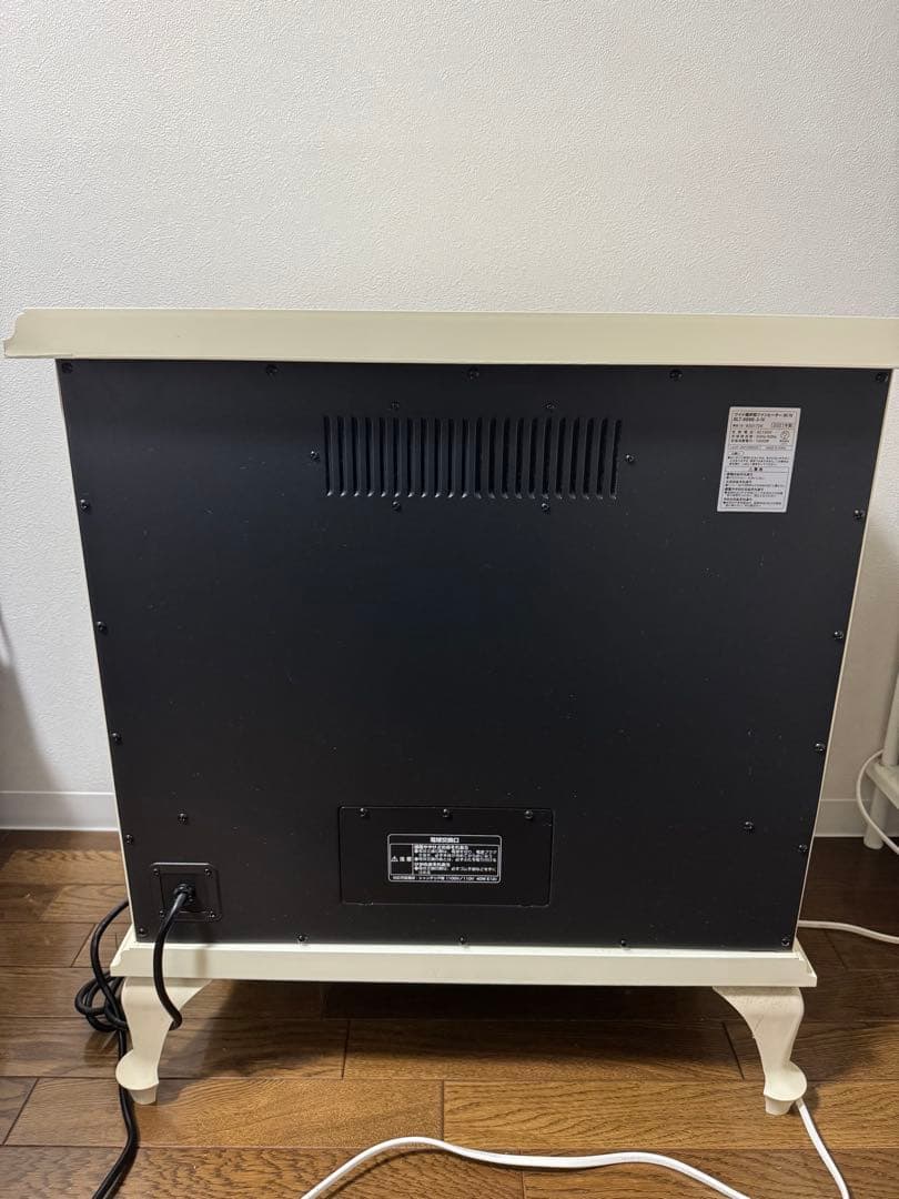 ニトリ ワイド暖炉型ファンヒーター アイボリー BLT-999B-3-IV - メルカリ