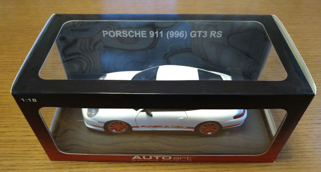 オートアート 1/18 ポルシェ911 GT3RS(996) レッド/ホワイト - メルカリ
