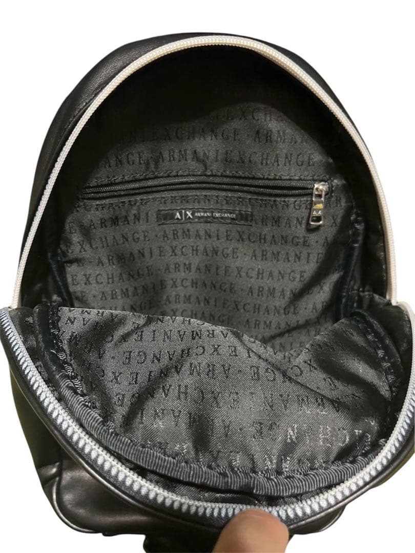 Armani Exchange ブラックショルダーバッグ お 得 な 通販 サ