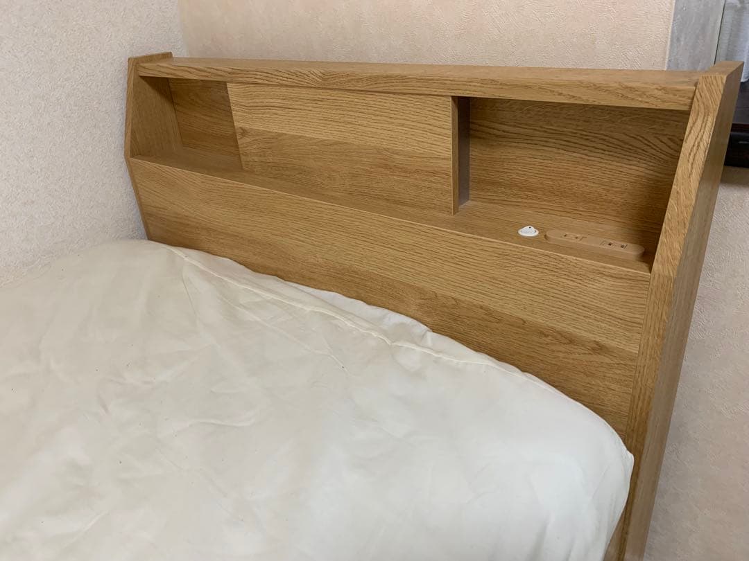 ニトリ 木製シングルベッド コイルマットレス 引き出し ライト 電源