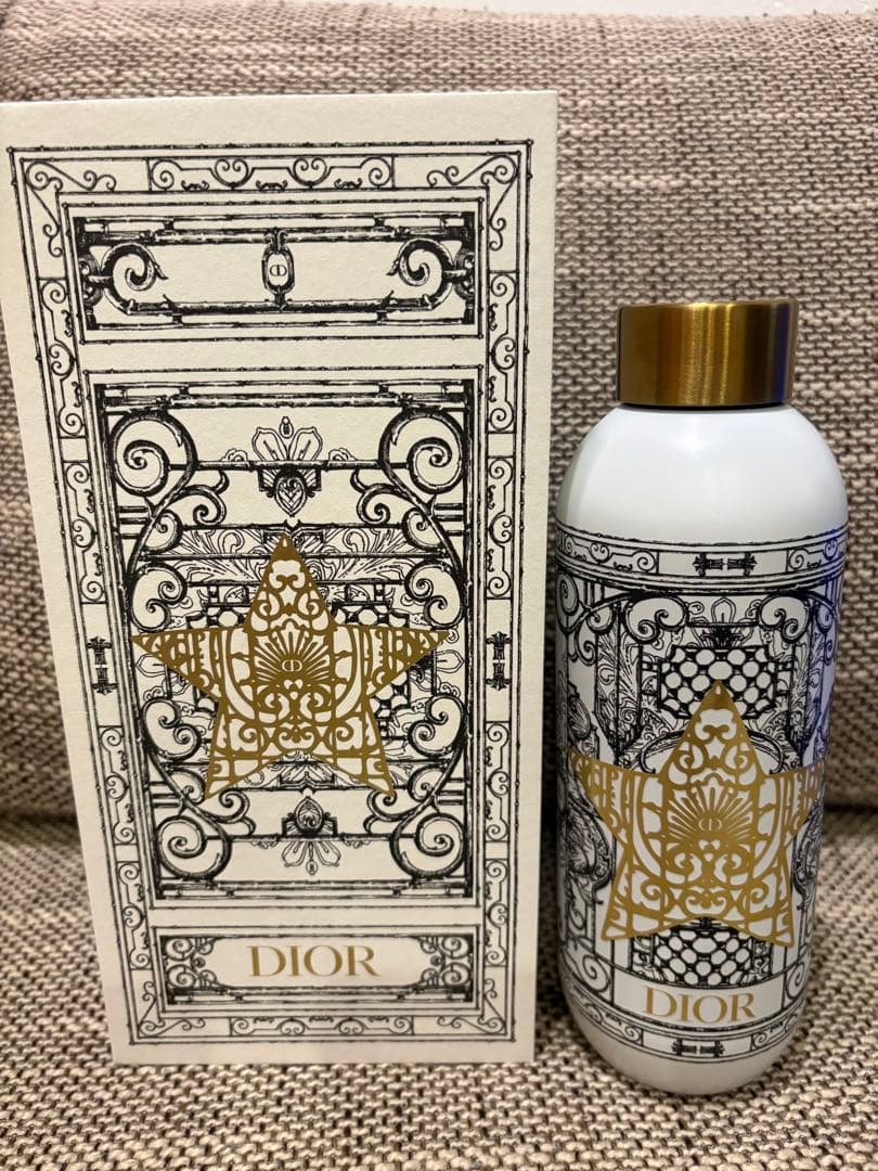 新品】DIOR ゴールドStar 水筒 オリジナルボックス付き
