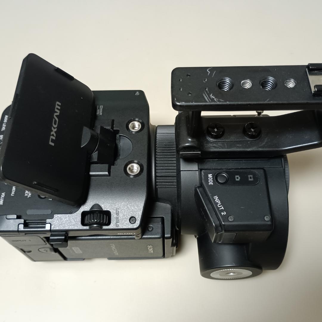 美品】4KRAWライセンス済み！付属品付FS700R 電池メモリレコーダー併売