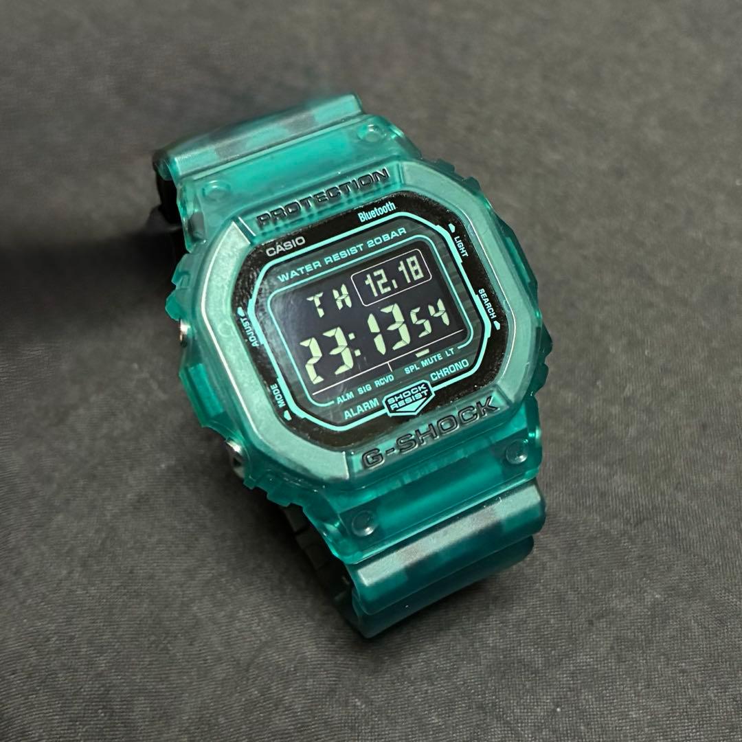 G-SHOCK DW-B5600G-2JF (生産終了品) DW-B5600G-2JF | CASIO