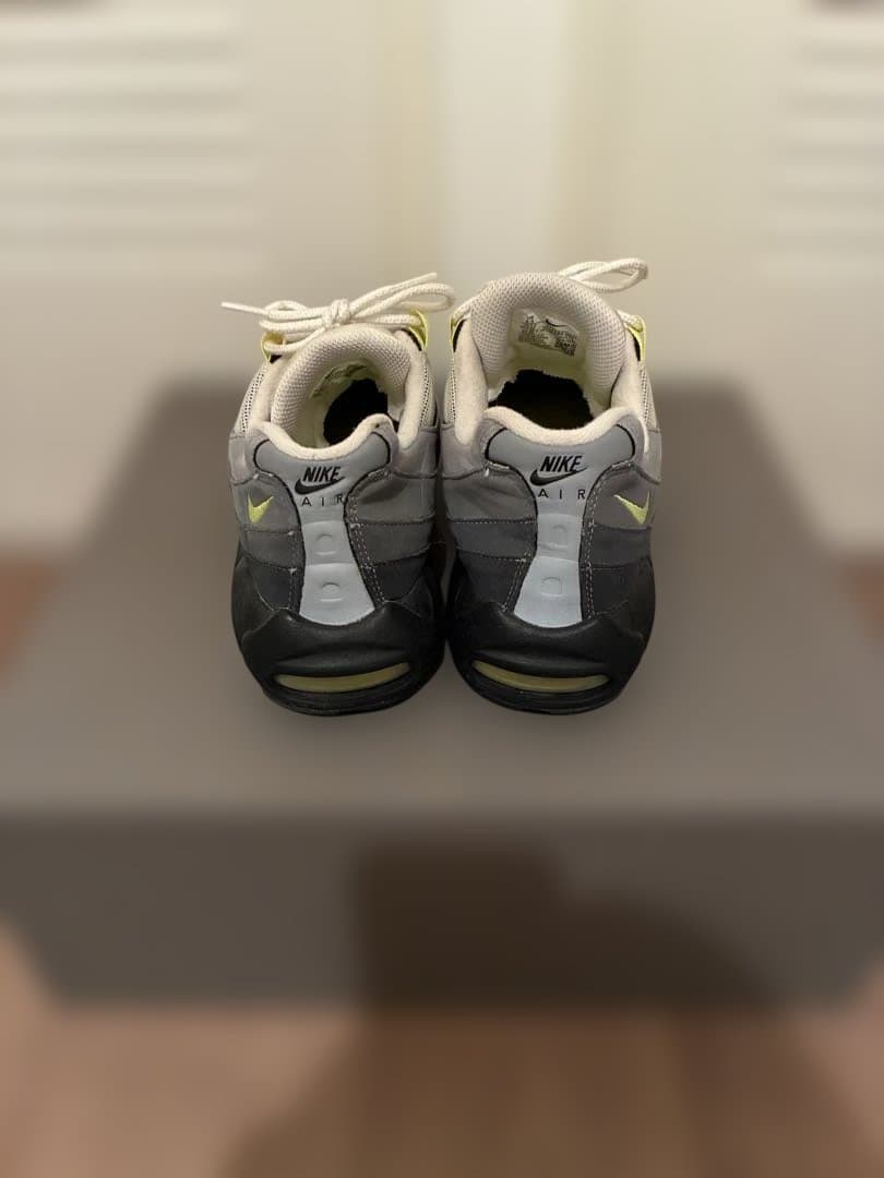 Nike Air Max 95 イエローグラデ　26.5cm