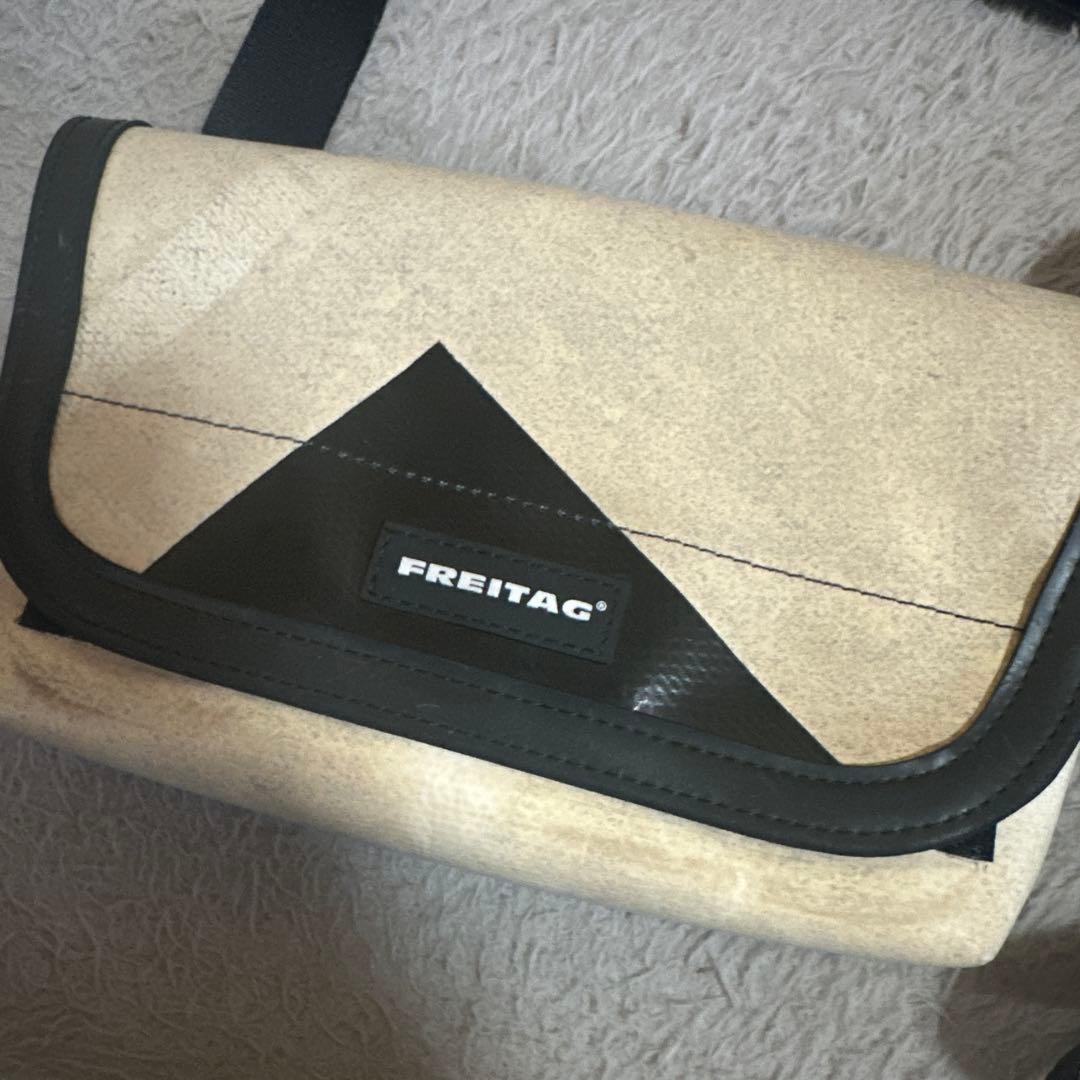 FREITAG F40 JAMIE 未使用に近い アイボリー×ブラック ファッション