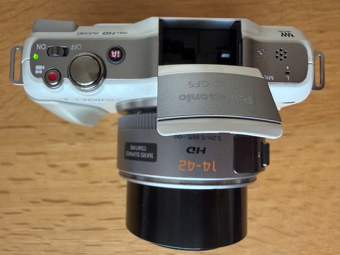 パナソニック LUMIX DMC-GF5-W ボディ シェルホワイト - メルカリ