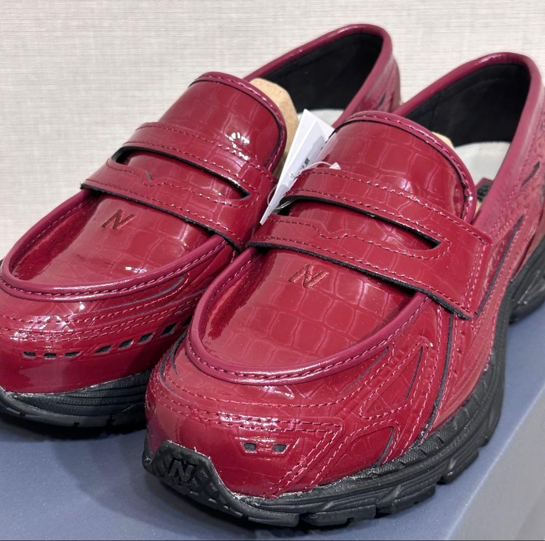 新品】New Balance U1906LCS Red Croc 25.5㎝ - メルカリ